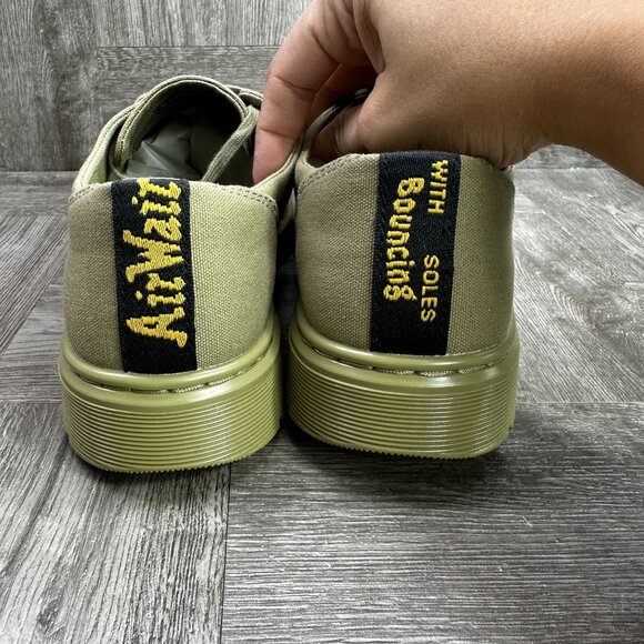 Dr. Marten's Dante Women's size 7 Army Green Canvas Shoes - Picture 6 of 8